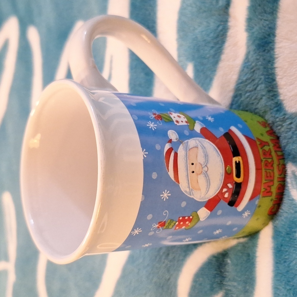 Royal Norfolk Christmas mug